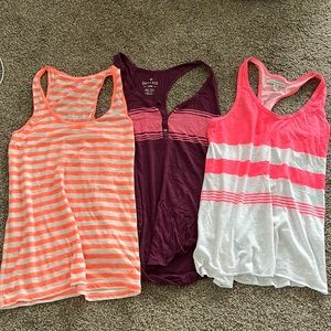 American Eagle tank tops